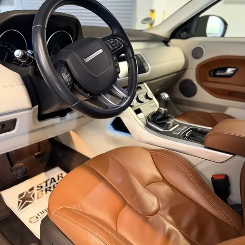 Profesionálne čistenie a tepovanie interiéru motorového vozidla