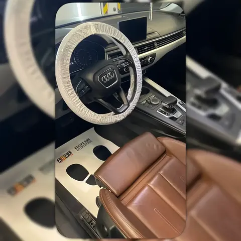 Kompletné čistenie interiéru vozidla Audi