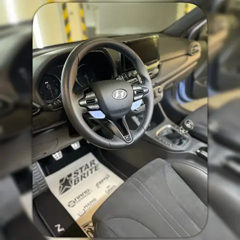 Interiér vozidla Hyundai po vyčistení